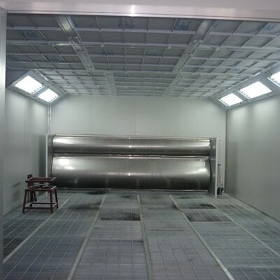 Stainless Steel Water Curtain Spray Booth Continuous Flow Of Water To Capture Sticky Paint Overspray